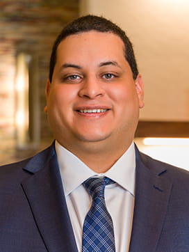 Issac Preis Bio Image